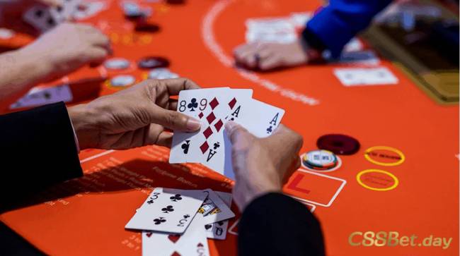 Luật chơi của Blackjack đơn giản cho các anh em tân thủ 4 Rút thêm bài trong luật chơi Blackjack