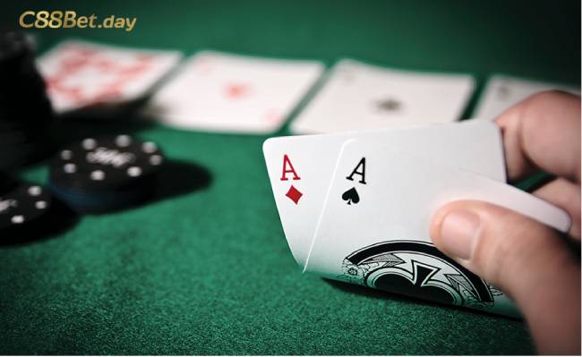 Luật chơi poker tại C88BET chuẩn xác, dễ ăn thưởng 2 Luật chơi poker tại C88BET chuẩn nhất cho tân thủ